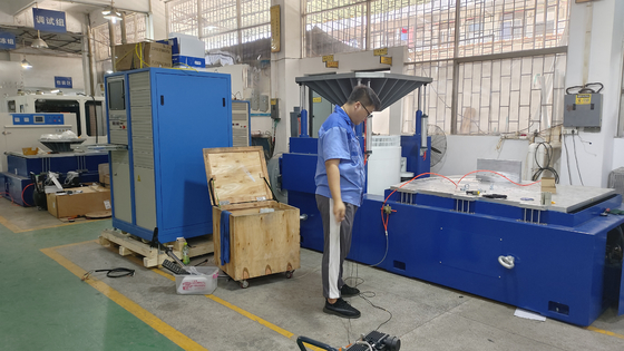 좋은 가격 70kN 전자기 진동 시험기 (배터리 테스트용) 온라인으로